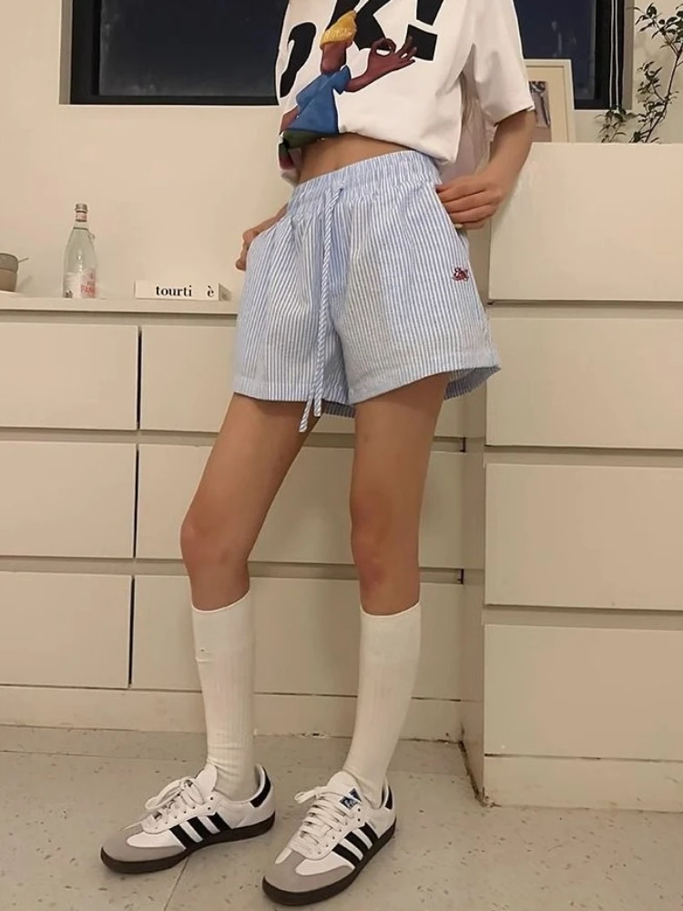 Pantaloncini a righe Y2k Capis - Retro Vintage Korean Fashion recensione e prezzo