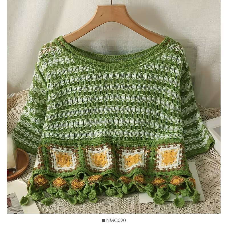 Top a Maniche Corte con Motivo - Crochet Top Boho recensione e prezzo