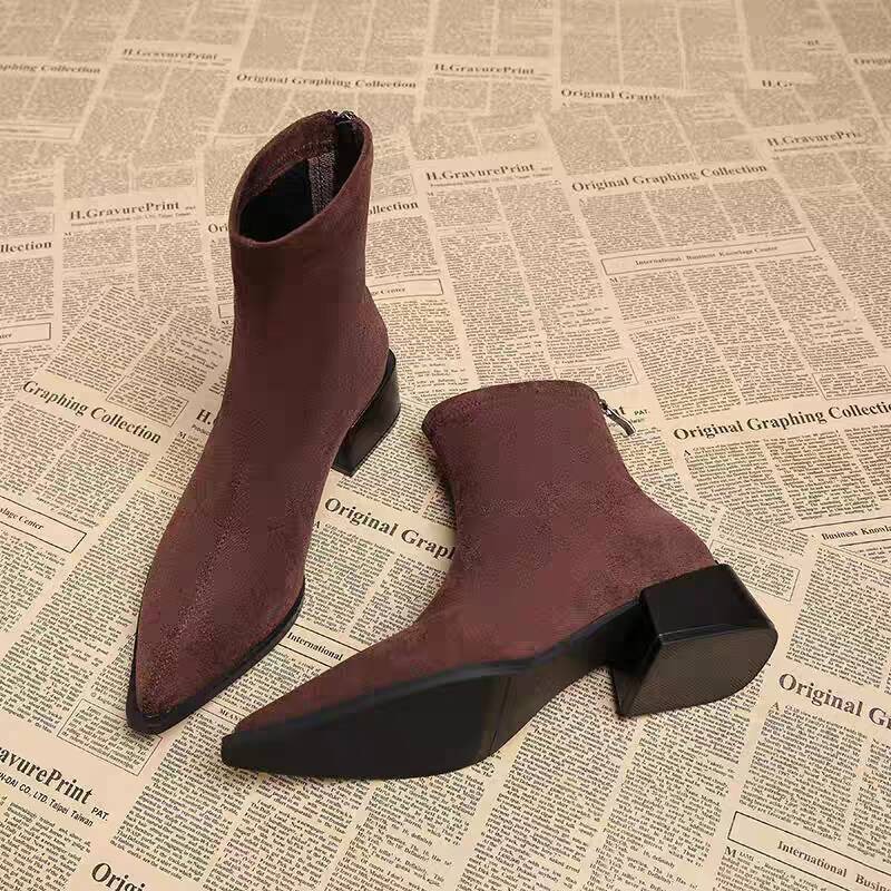 Nuovi Stivaletti da Donna con  - Vintage Fashion Fabrics recensione e prezzo